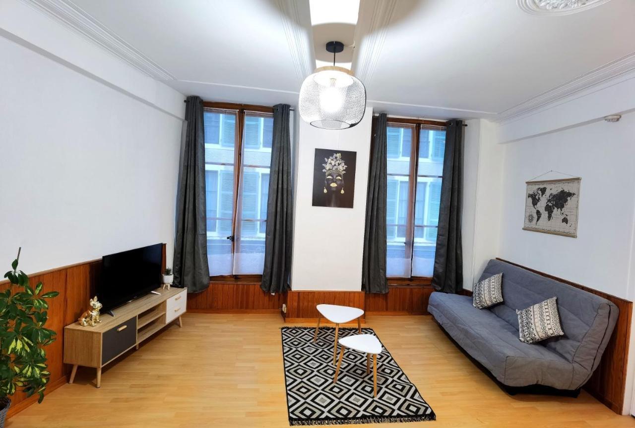 Charmant T2 Meuble Quartier Chateau De Pau Eksteriør bilde
