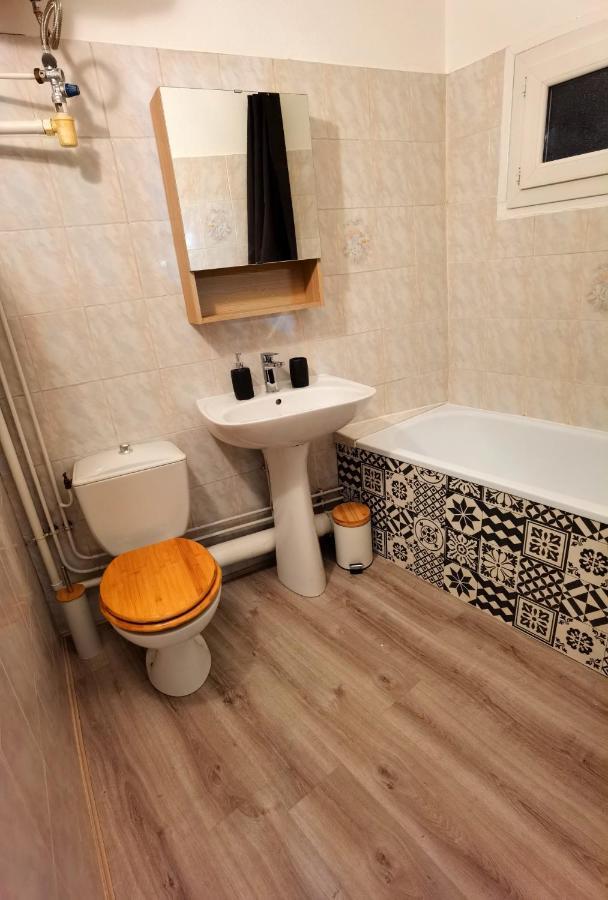 Charmant T2 Meuble Quartier Chateau De Pau Eksteriør bilde